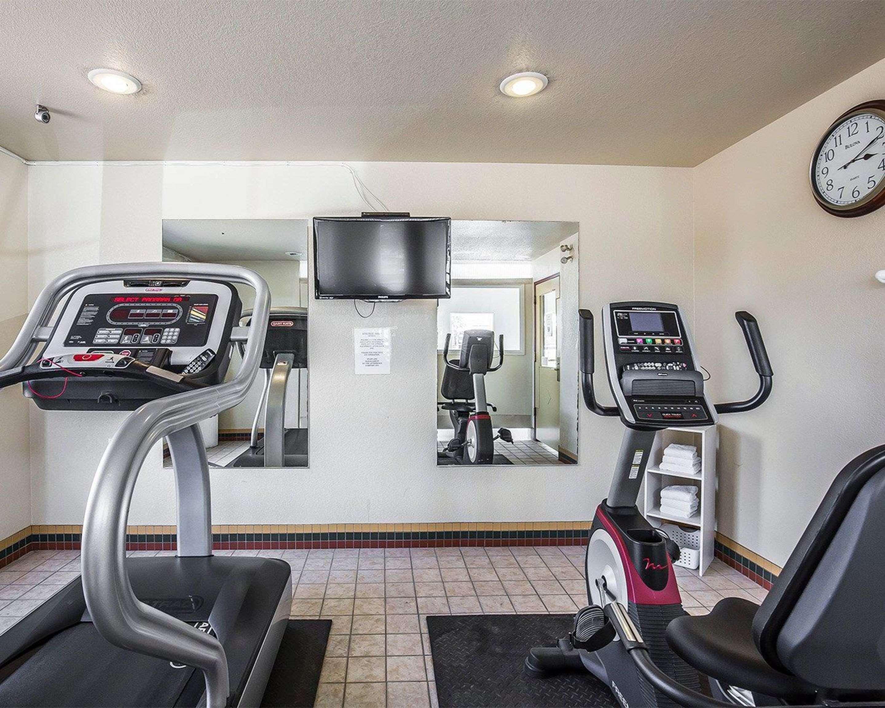 Comfort Inn Летбридж Экстерьер фото